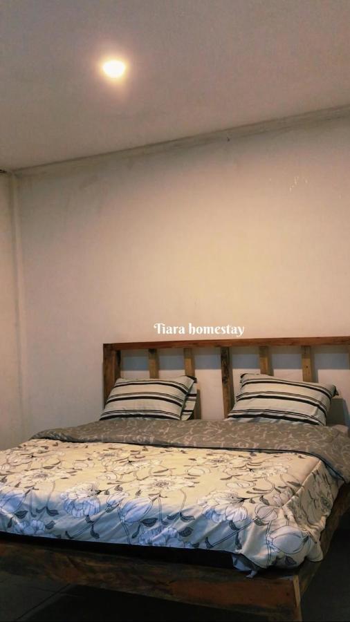 Tiara Homestay Plambi Esterno foto